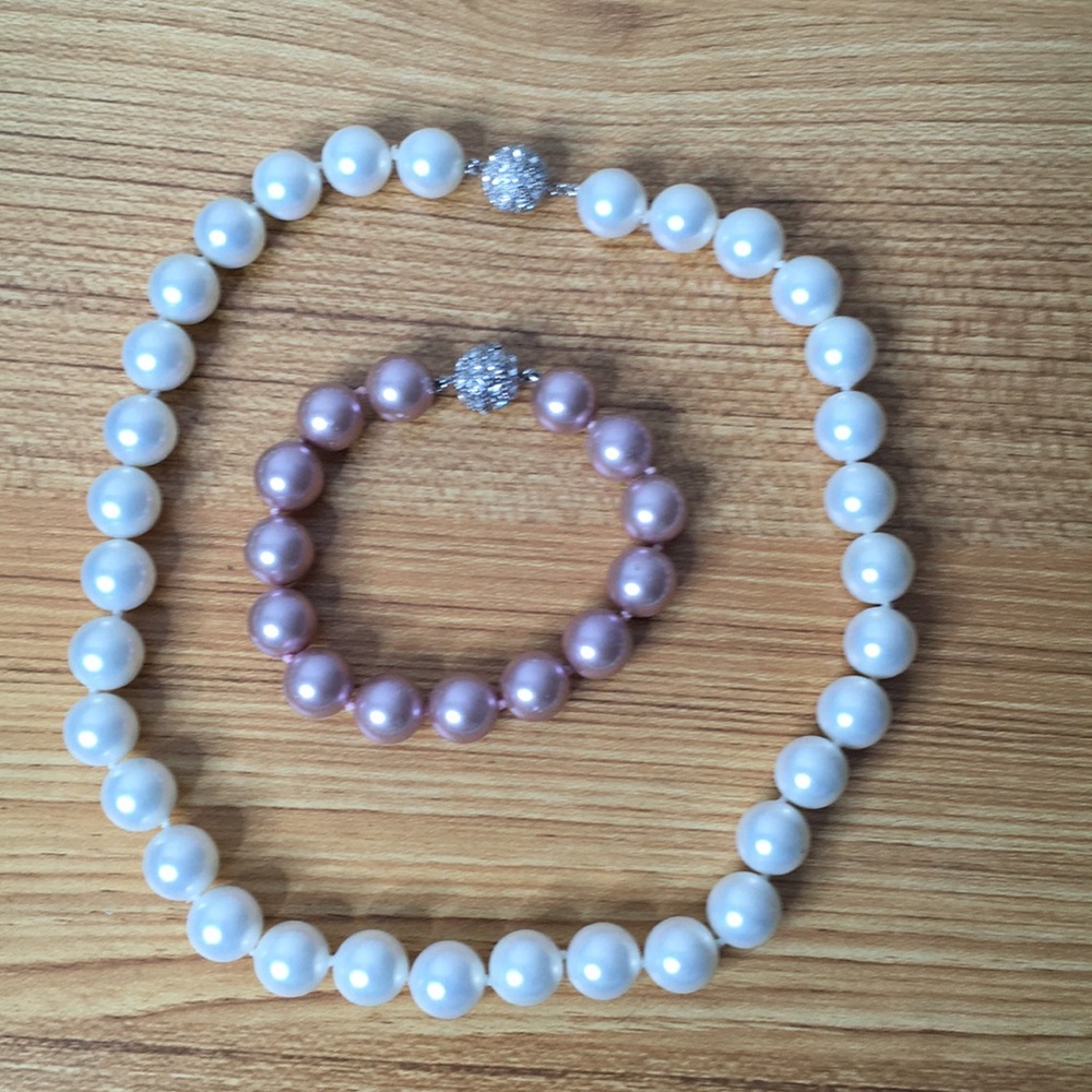Pearl bracelet and necklace bundle combo